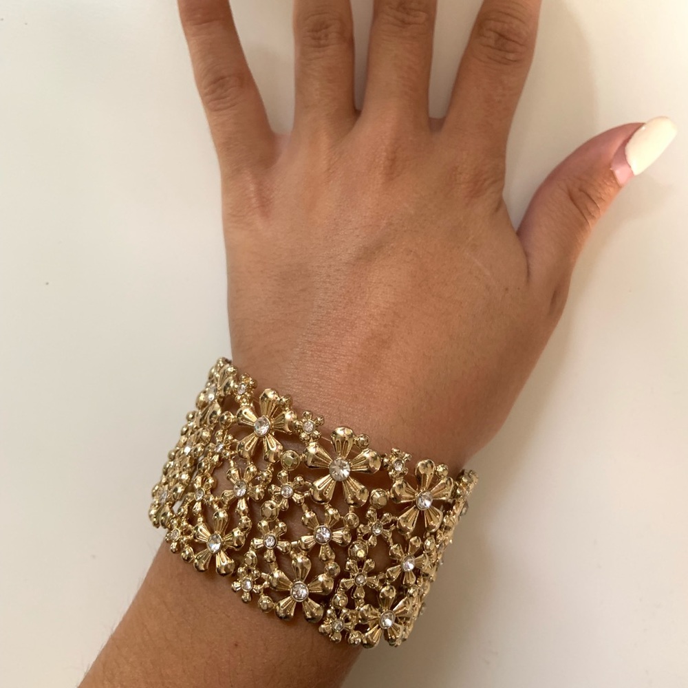 Thick-band gold bracelet